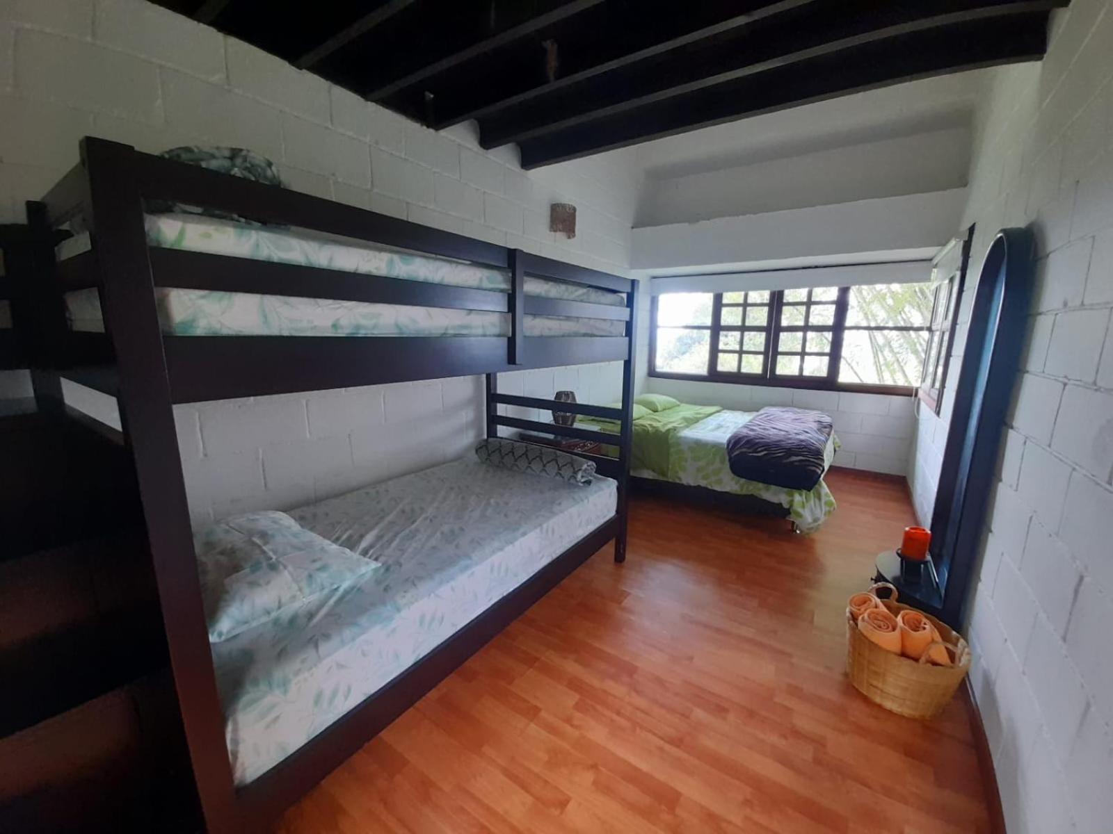 Hotel Maca Lago Calima Eksteriør bilde